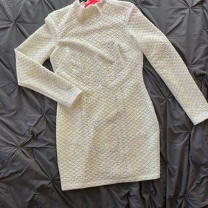 Bebe White Bodycon Drezs